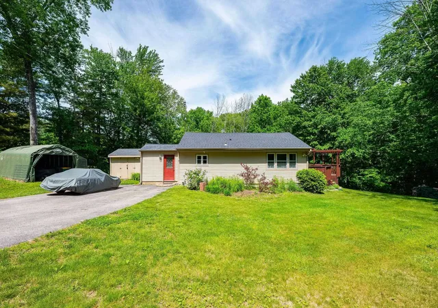 Photo 2 of Single family home for sale at 67 Dry Hill Rd, Rochester, NH 03867 | MLS# 5093479 | Listing updated on 2026-09-02