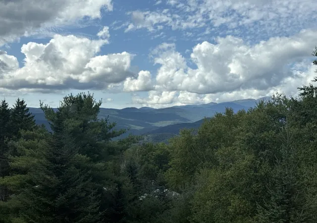 Photo 2 of Single family home for sale at 11 Vista Wy, Jackson, NH 03846 | MLS# 5093508 | Listing updated on 2026-08-26
