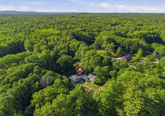 Homes for sale in Nottingham, NH | 7 Berry Road Road, Nottingham, NH 03290 | MLS# 5093512
