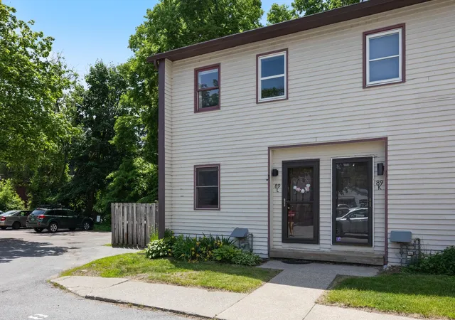 1st image of 89 North Champlain St #L, Burlington, VT 05401 | MLS# 5093526