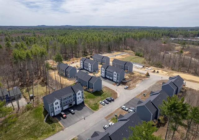 Homes for sale in Barrington, NH | 10B Lucky Ln The Crossings At Village Ctr #10 B, Barrington, NH 03825 | MLS# 5093532