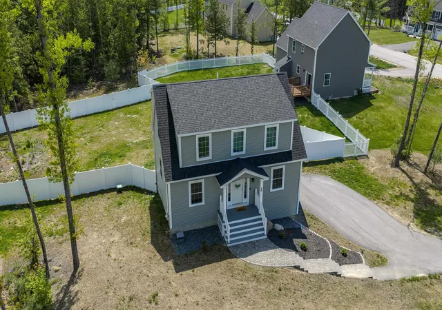 1st image of 30 Ida Cir, Rochester, NH 03868 | MLS# 5093540
