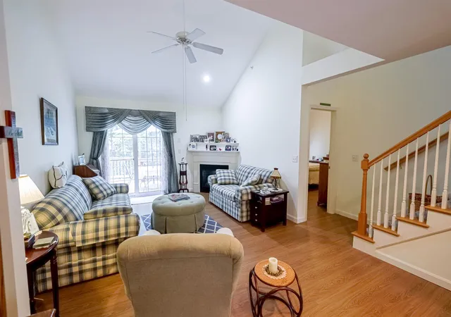 3rd image of 44 Penacook Ter, Merrimack, NH 03054 | MLS# 5093542