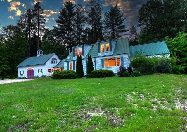 Homes for sale in Woodstock, NH | 1294 Daniel Webster Hwy, Woodstock, NH 03262 | MLS# 5093544