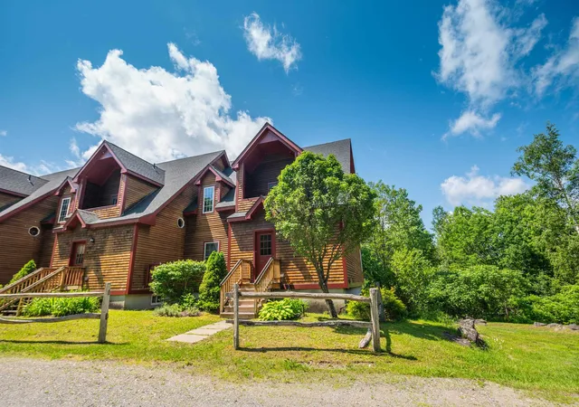Homes for sale in Dover, VT | 10a Grouse Ln #10A, Dover, VT 05356 | MLS# 5093546