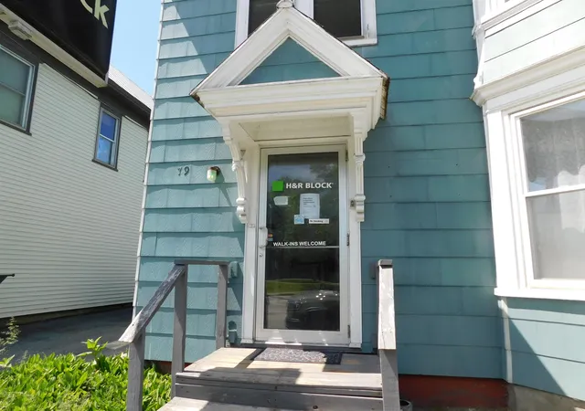 Homes for sale in Haverhill, NH | 79 Central St, Haverhill, NH 03785 | MLS# 5093550