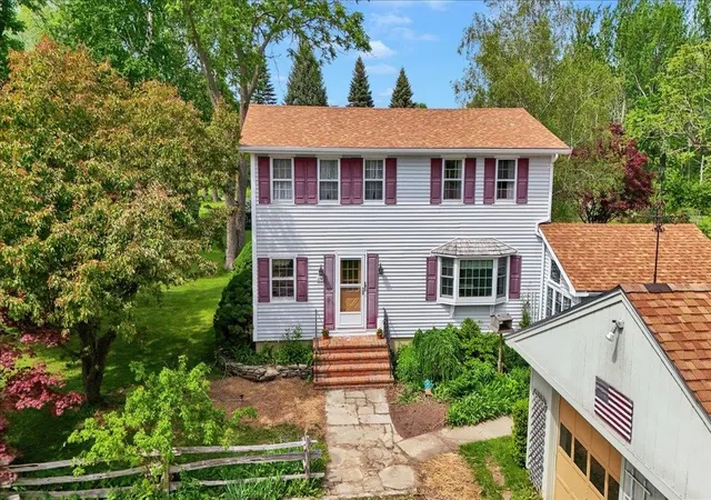 2nd image of 174 Pelot's Point Rd, North Hero, VT 05474 | MLS# 5093556