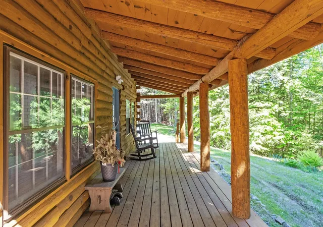 Homes for sale in Campton, NH | 77 Whitehouse Cir, Campton, NH 03223 | MLS# 5093557