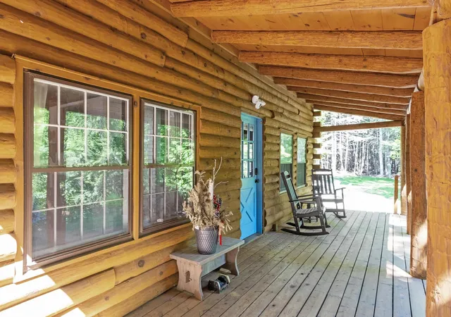 Homes for sale in Campton, NH | 77 Whitehouse Cir, Campton, NH 03223 | MLS# 5093557