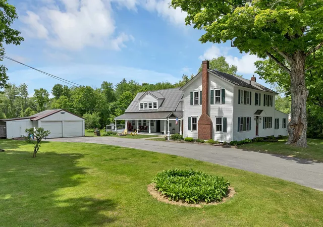 Homes for sale in Alton, NH | 220 Stockbridge Corner Rd, Alton, NH 03809 | MLS# 5093575