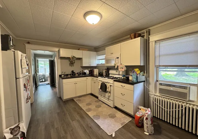 4th image of 54 Union St, Winooski, VT 05404 | MLS# 5093578