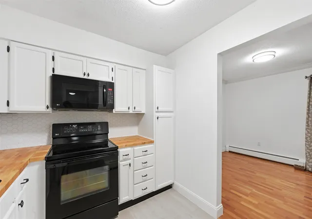 5th image of 100 Kennedy Dr #39, South Burlington, VT 05403 | MLS# 5093585