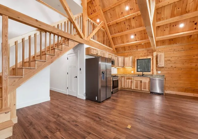 Homes for sale in Northfield, NH | 13 Stonehenge Cir #3, Northfield, NH 03276 | MLS# 5093599