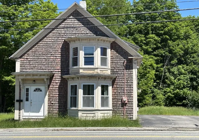 Homes for sale in Gorham, NH | 31 Glen Rd, Gorham, NH 03581 | MLS# 5093676