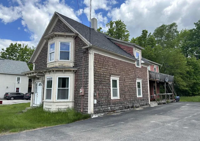 Homes for sale in Gorham, NH | 31 Glen Rd, Gorham, NH 03581 | MLS# 5093676