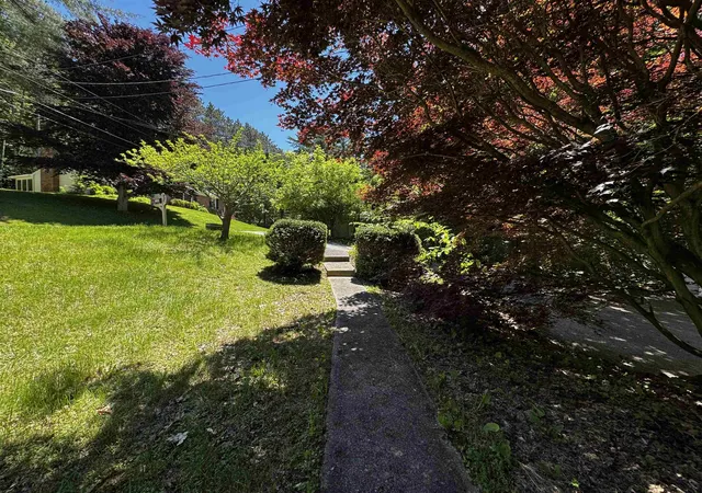 5th image of 142 Pine Cir, Bennington, VT 05201 | MLS# 5093692
