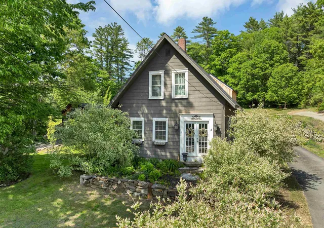 Homes for sale in New Hampton, NH | 3-5 Firehouse Ln, New Hampton, NH 03256 | MLS# 5093700