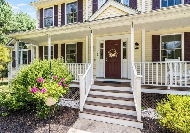 Photo 4 of Sale Pending at 155 Wallace Rd, Bedford, NH 03110 | MLS# 5093703 | Listing updated on 2026-08-03