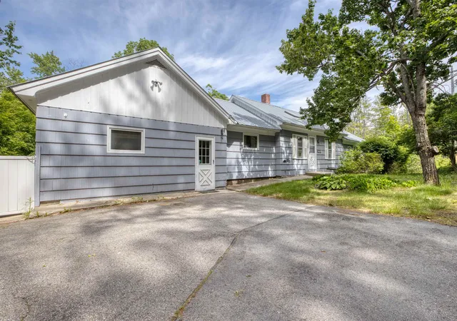 2nd image of 160 Browns Ridge Rd, Ossipee, NH 03864 | MLS# 5093704