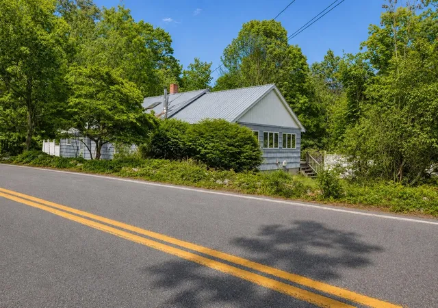 3rd image of 160 Browns Ridge Rd, Ossipee, NH 03864 | MLS# 5093704