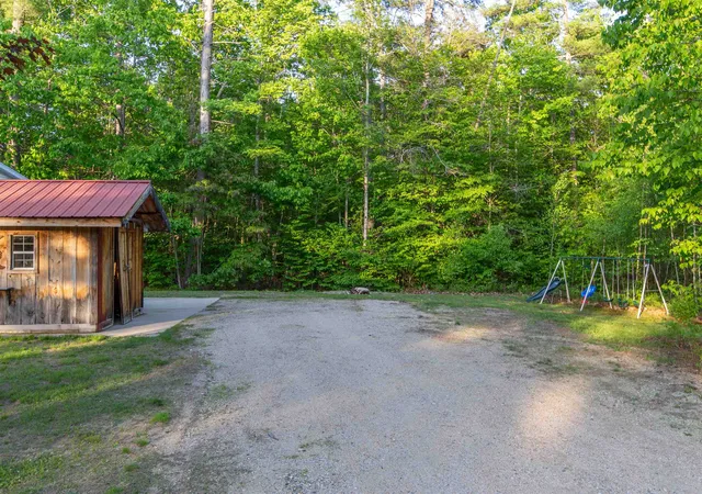 3rd image of 38 Bookholz Wy, Tamworth, NH 03886 | MLS# 5093711