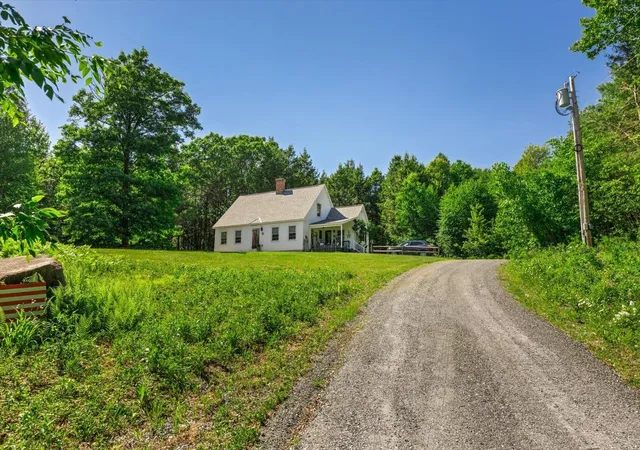 Photo 31 of Single family home for sale at 152 Old Chesterfield Rd, Winchester, NH 03470 | MLS# 5093714 | Listing updated on 2026-06-19