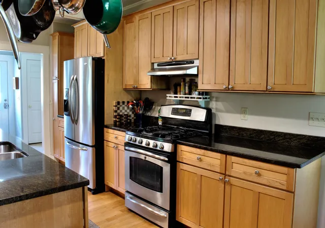 Photo 3 of Single family home for sale at 12 S Lincoln St, Keene, NH 03431 | MLS# 5093790 | Listing updated on 2026-06-18