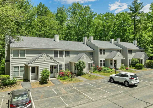 Photo 2 of Townhouse for sale at 68 Woodland Green #68, Rochester, NH 03868 | MLS# 5093795 | Listing updated on 2026-06-15