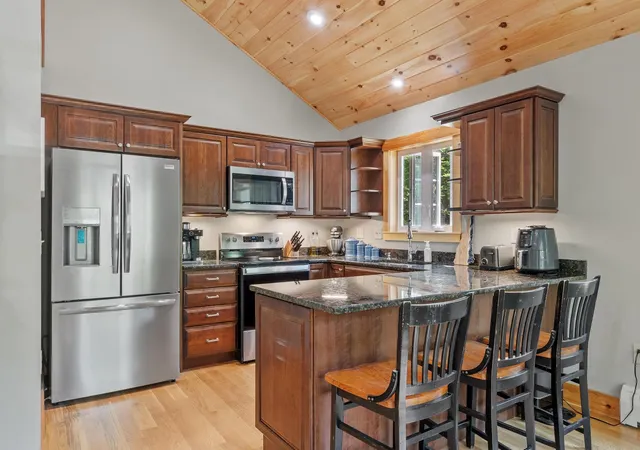 Homes for sale in Canterbury, NH | 33 Blue Boar Ln, Canterbury, NH 03224 | MLS# 5093796