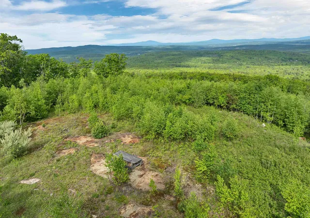 3rd image of 27 Copp Rd, Gilmanton, NH 03237 | MLS# 5093797