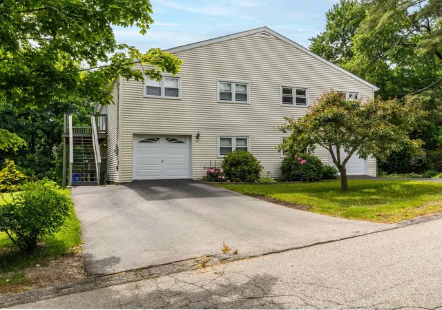 1st image of 90 Dawson Ave, Manchester, NH 03104 | MLS# 5093813