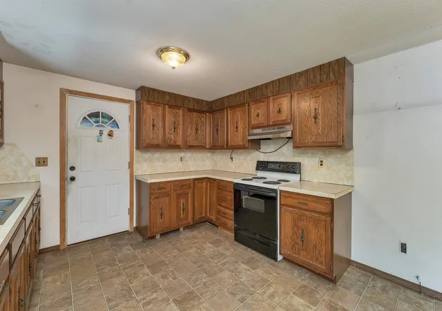 5th image of 12 Cameron Dr, Farmington, NH 03835 | MLS# 5093819