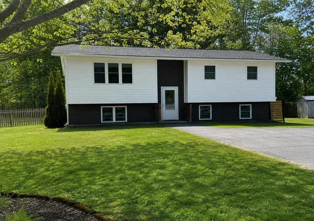 1st image of 55 Birch Ln, Milton, VT 05468 | MLS# 5093824