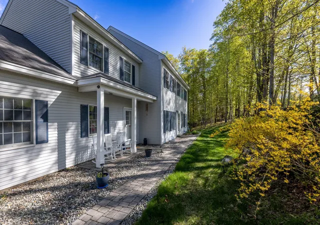 Homes for sale in Hanover, NH | 10 King Rd, Hanover, NH 03750 | MLS# 5093844