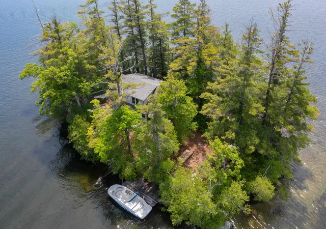 Homes for sale in Holderness, NH | 28 Potato Island, Holderness, NH 03245 | MLS# 5093853