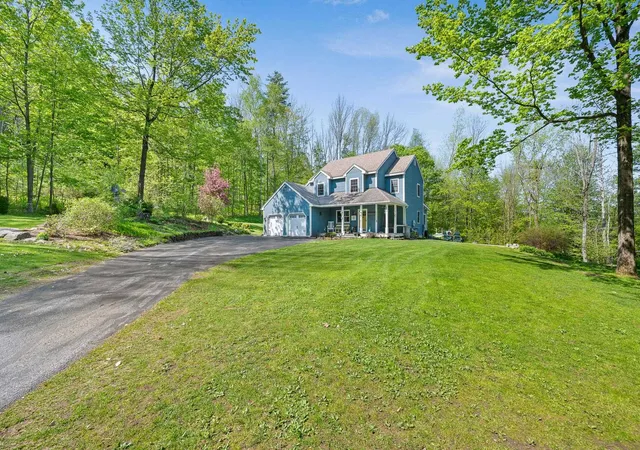 3rd image of 49 Edgewater Ter, Milton, VT 05468 | MLS# 5093856