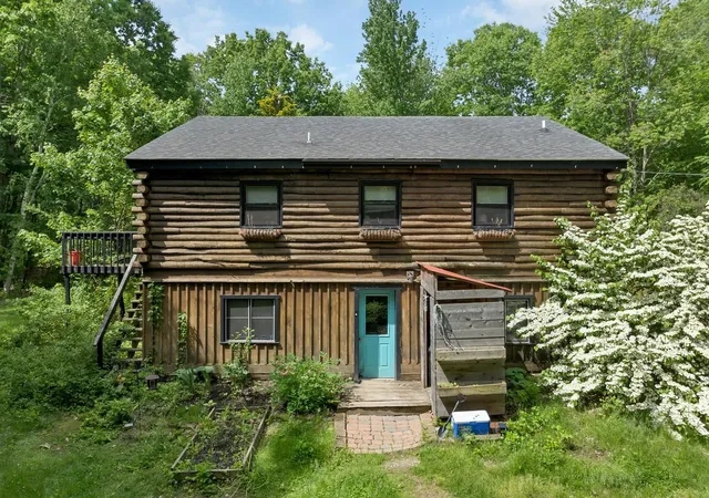 Homes for sale in Barrington, NH | 107 Orchard Hill Rd, Barrington, NH 03825 | MLS# 5093868