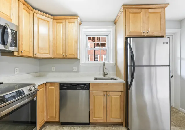 Homes for sale in Rollinsford, NH | 412 2Nd St #1, Rollinsford, NH 03869 | MLS# 5093880