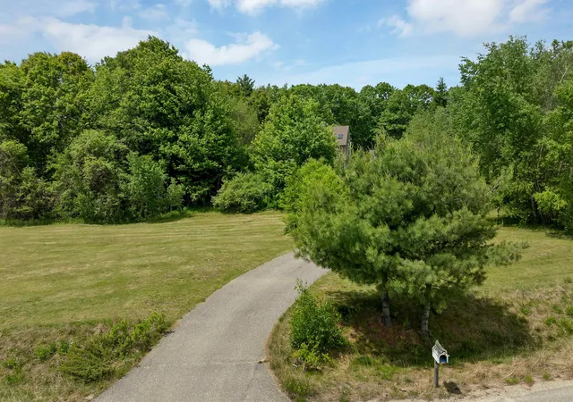 Homes for sale in New Durham, NH | 12 Goslin Wy, New Durham, NH 03855 | MLS# 5093916