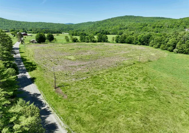 4th image of 3517 Duck Pond Rd, Waterford, VT 05819 | MLS# 5093926
