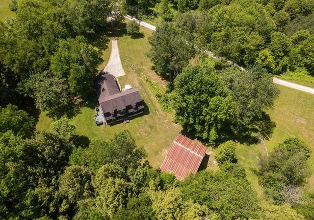 Homes for sale in Wallingford, VT | 188 Green Hill Ln, Wallingford, VT 05773 | MLS# 5093927