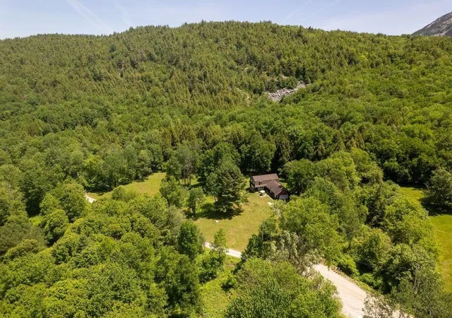 Homes for sale in Wallingford, VT | 188 Green Hill Ln, Wallingford, VT 05773 | MLS# 5093927