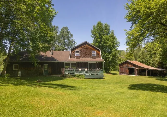 Homes for sale in Wallingford, VT | 188 Green Hill Ln, Wallingford, VT 05773 | MLS# 5093927