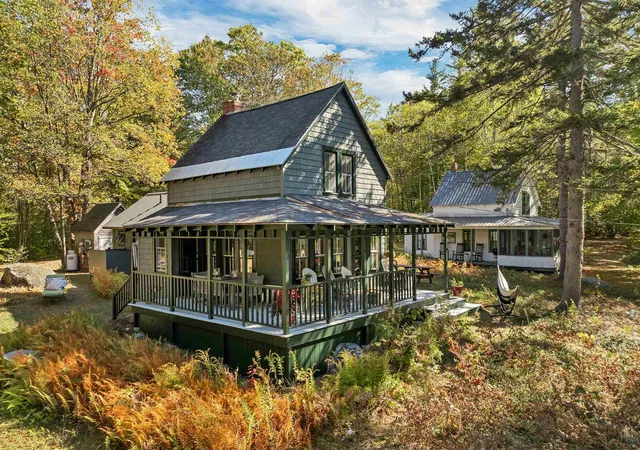 1st image of 6 Twin Cottage Ln, Ossipee, NH 03814 | MLS# 5093941