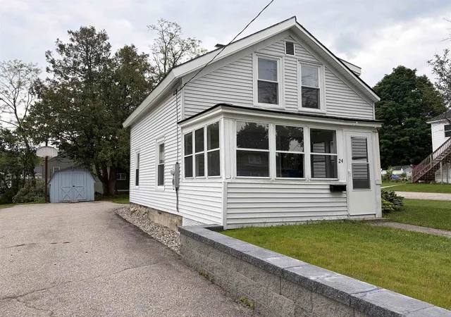 Homes for sale in Gorham, NH | 24 Pine St, Gorham, NH 03581 | MLS# 5093945