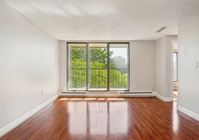 5th image of 55 River Rd #6A, Manchester, NH 03104 | MLS# 5093952