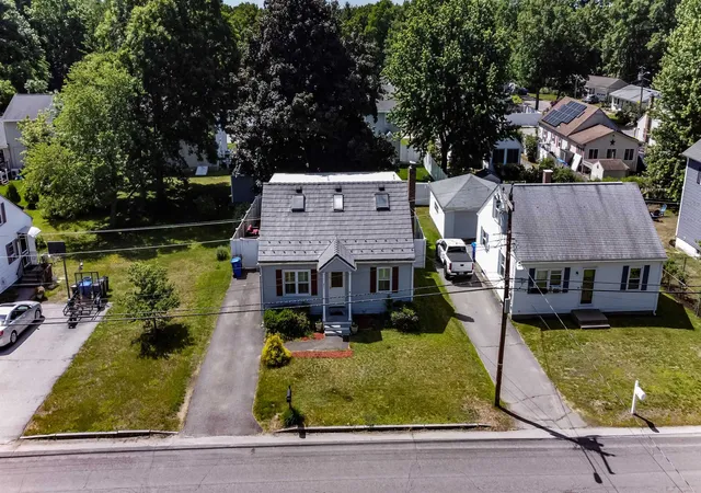 Photo 3 of Sale Pending at 61 President Rd, Manchester, NH 03103 | MLS# 5093967 | Listing updated on 2026-06-16