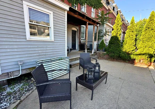 Homes for sale in Manchester, NH | 132 West Merrimack St #1, Manchester, NH 03101 | MLS# 5093980