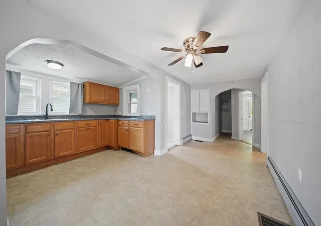 Homes for sale in Manchester, NH | 58 Cottage Ave, Manchester, NH 03103 | MLS# 5093987