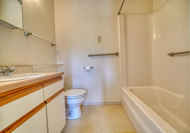 Homes for sale in New London, NH | 322 Parkside Rd #27, New London, NH 03257 | MLS# 5094002